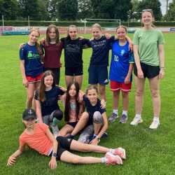 Vorderste Plätze für Leichtathleten der Zinzendorfschulen bei Jugend trainiert für Olympia