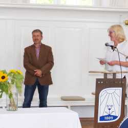 18 Realschüler erlangen die Mittlere Reife 18 Realschüler erlangen die Mittlere Reife