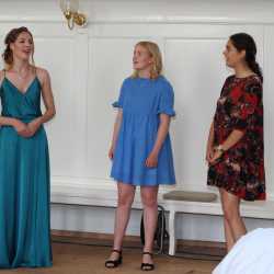 23 Einser-Abiturienten an den Zinzendorfschulen – Schnitt bei 2,11 23 Einser-Abiturienten an den Zinzendorfschulen – Schnitt bei 2,11