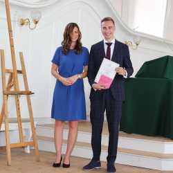 23 Einser-Abiturienten an den Zinzendorfschulen – Schnitt bei 2,11 23 Einser-Abiturienten an den Zinzendorfschulen – Schnitt bei 2,11