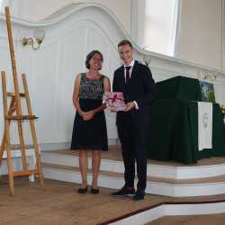 23 Einser-Abiturienten an den Zinzendorfschulen – Schnitt bei 2,11 23 Einser-Abiturienten an den Zinzendorfschulen – Schnitt bei 2,11