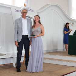 23 Einser-Abiturienten an den Zinzendorfschulen – Schnitt bei 2,11 23 Einser-Abiturienten an den Zinzendorfschulen – Schnitt bei 2,11