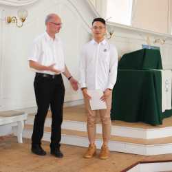 23 Einser-Abiturienten an den Zinzendorfschulen – Schnitt bei 2,11 23 Einser-Abiturienten an den Zinzendorfschulen – Schnitt bei 2,11