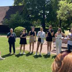 23 Erzieherinnen und Erzieher haben ihre staatliche Anerkennung 23 Erzieherinnen und Erzieher haben ihre staatliche Anerkennung