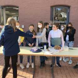 5c sammelt Spenden für die Ukraine 5c sammelt Spenden für die Ukraine