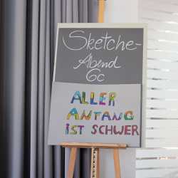 6c unterhält mit Sketchen 6c unterhält mit Sketchen