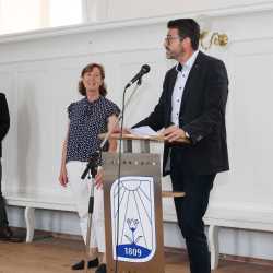 Abschied von Mitarbeitenden aus vielen Bereichen Abschied von Mitarbeitenden aus vielen Bereichen