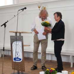 Abschied von Mitarbeitenden aus vielen Bereichen Abschied von Mitarbeitenden aus vielen Bereichen