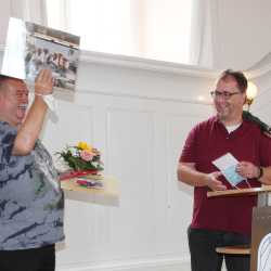 Abschied von teils langjährigen Mitarbeitenden Abschied von teils langjährigen Mitarbeitenden