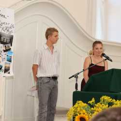 Abschlussfeier unter dem Motto „Hollywood – Der Rote Teppich für unsere Zukunft“ Abschlussfeier unter dem Motto „Hollywood – Der Rote Teppich für unsere Zukunft“