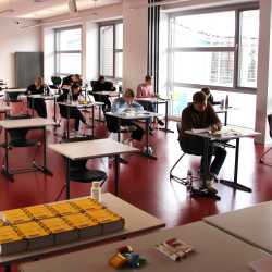 Abschlussprüfungen haben begonnen Abschlussprüfungen haben begonnen