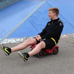 Achtklässler organisieren buntes Sportfest Achtklässler organisieren buntes Sportfest