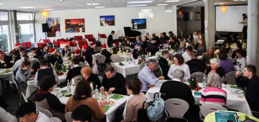 Adventsbrunch im Internat - ein festlicher Start in die Adventszeit Adventsbrunch im Internat - ein festlicher Start in die Adventszeit