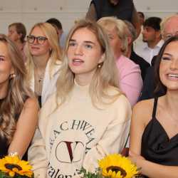 „Alles hat seine Zeit“ – feierlicher Abschied von den Fachschul-Absolvent*innen „Alles hat seine Zeit“ – feierlicher Abschied von den Fachschul-Absolvent*innen