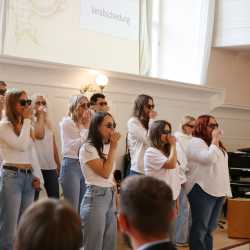 „Alles hat seine Zeit“ – feierlicher Abschied von den Fachschul-Absolvent*innen „Alles hat seine Zeit“ – feierlicher Abschied von den Fachschul-Absolvent*innen