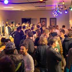 Altbekannte Gesichter beim Altschülertreffen 2024 Altbekannte Gesichter beim Altschülertreffen 2024