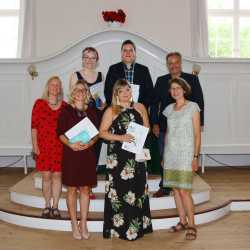 Angehende Erzieher beenden schulischen Teil ihrer Ausbildung Angehende Erzieher beenden schulischen Teil ihrer Ausbildung