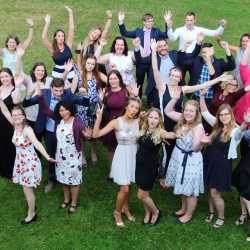 Angehende Erzieher beenden schulischen Teil ihrer Ausbildung Angehende Erzieher beenden schulischen Teil ihrer Ausbildung