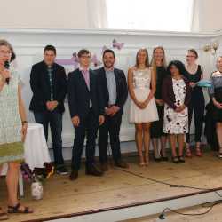 Angehende Erzieher beenden schulischen Teil ihrer Ausbildung Angehende Erzieher beenden schulischen Teil ihrer Ausbildung