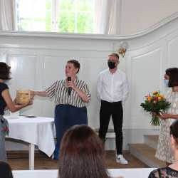 Angehende Erzieher*innen nach dem schulischen Teil ihrer Ausbildung verabschiedet Angehende Erzieher*innen nach dem schulischen Teil ihrer Ausbildung verabschiedet