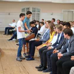 Berufsfachschüler und Werkrealschüler der 9 W bestehen Prüfungen Berufsfachschüler und Werkrealschüler der 9 W bestehen Prüfungen