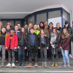 Berufsorientierung in der Welt der Duro- und Thermoplaste Berufsorientierung in der Welt der Duro- und Thermoplaste