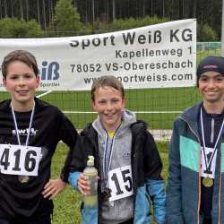 Beste Laune trotz erhöhter Luftfeuchtigkeit beim Sport-Weiß-Lauf Beste Laune trotz erhöhter Luftfeuchtigkeit beim Sport-Weiß-Lauf
