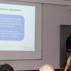 Besuch aus aller Welt an den Zinzendorfschulen Besuch aus aller Welt an den Zinzendorfschulen