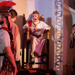 Biblisches Musical begeistert zum Altschülertreffen Biblisches Musical begeistert zum Altschülertreffen