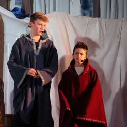 Biblisches Musical begeistert zum Altschülertreffen Biblisches Musical begeistert zum Altschülertreffen