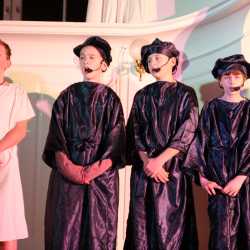 Biblisches Musical begeistert zum Altschülertreffen Biblisches Musical begeistert zum Altschülertreffen