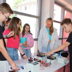 Bildungspartner EGT stellt Achtklässlern Ausbildungsberufe vor Bildungspartner EGT stellt Achtklässlern Ausbildungsberufe vor