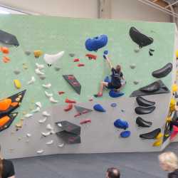 Boulder-Cup der Internate Vereinigung an den Zinzendorfschulen Boulder-Cup der Internate Vereinigung an den Zinzendorfschulen