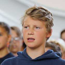 Chöre und Blasorchester verzaubern ihr Publikum Chöre und Blasorchester verzaubern ihr Publikum