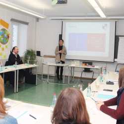 Ein zweites Zuhause in der Ferne: Chinesische Schüler im Schwarzwald Ein zweites Zuhause in der Ferne: Chinesische Schüler im Schwarzwald