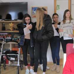 Einblick in die vielfältigen Arbeitsbereiche einer Sozialen Einrichtung Einblick in die vielfältigen Arbeitsbereiche einer Sozialen Einrichtung