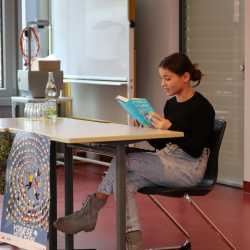 Eline Ruf (6c) gewinnt Vorlesewettbewerb Eline Ruf (6c) gewinnt Vorlesewettbewerb