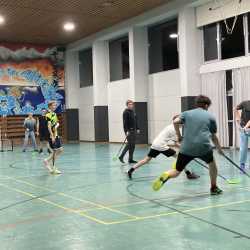 Erfolgserlebnisse in der Floorball-AG Erfolgserlebnisse in der Floorball-AG
