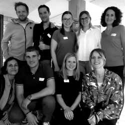 Erinnern. Verbinden. Feiern. – Wo Gemeinschaft über Generationen hinweg lebt Erinnern. Verbinden. Feiern. – Wo Gemeinschaft über Generationen hinweg lebt