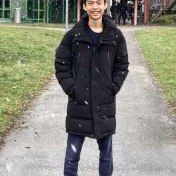 Erster Platz beim Tag der Mathematik für Yangjun Wang Erster Platz beim Tag der Mathematik für Yangjun Wang