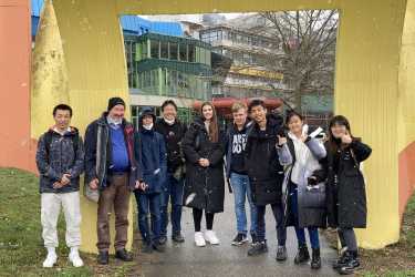 Erster Platz beim Tag der Mathematik für Yangjun Wang Erster Platz beim Tag der Mathematik für Yangjun Wang