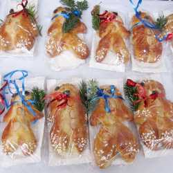 Erstes Projekt im neuen Fach Alltagskultur – Ernährung - Soziales (AES) Erstes Projekt im neuen Fach Alltagskultur – Ernährung - Soziales (AES)