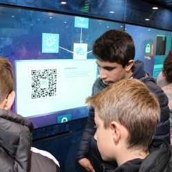 expedition d - Truck zeigt Schülern die Arbeitswelt von morgen expedition d - Truck zeigt Schülern die Arbeitswelt von morgen