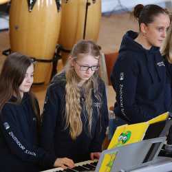 Frühjahrskonzert lockt die Sonne hervor Frühjahrskonzert lockt die Sonne hervor