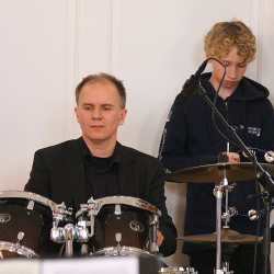 Frühjahrskonzert lockt die Sonne hervor Frühjahrskonzert lockt die Sonne hervor