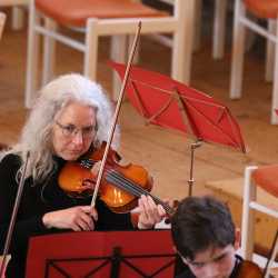 Frühjahrskonzert lockt die Sonne hervor Frühjahrskonzert lockt die Sonne hervor