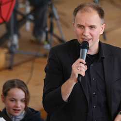 Frühjahrskonzert lockt die Sonne hervor Frühjahrskonzert lockt die Sonne hervor