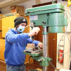 Geballtes Wissen und viel Spaß ums Thema Wildbienen Geballtes Wissen und viel Spaß ums Thema Wildbienen