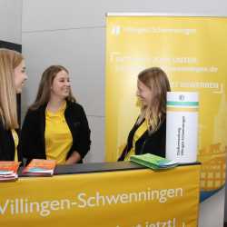 Gelungener Auftakt zur neuen Berufsfindungsmesse Gelungener Auftakt zur neuen Berufsfindungsmesse