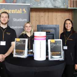 Gelungener Auftakt zur neuen Berufsfindungsmesse Gelungener Auftakt zur neuen Berufsfindungsmesse